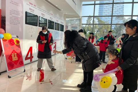 金蛇迎春乐游会-趣味互动游戏点燃团圆年味