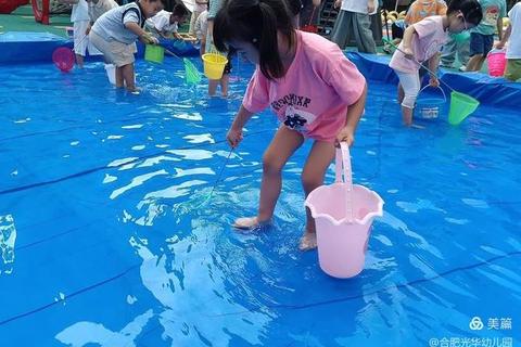 泥鳅大挑战：水中捉迷藏趣味对决_滑溜溜的智慧对决