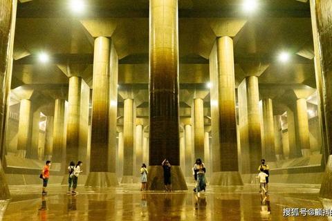 地下城堡2裁判所双流派阵容搭配与紫色开关顺序实战通关指南