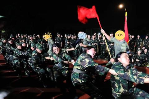 迷彩青春正燃时-军训趣味小游戏挑战赛火热开启