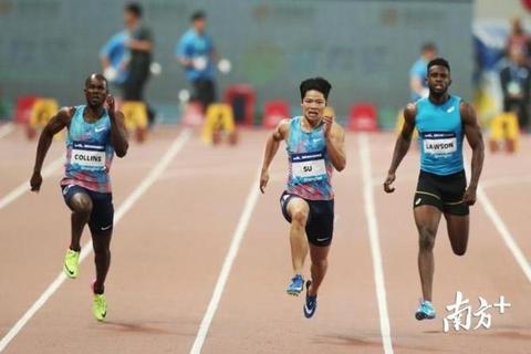 百米冲刺巅峰对决：极速竞速挑战赛_荣耀赛道争霸战