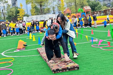 阳光童年乐成长:小学趣味游戏与团队互动活动集锦 阳光童年乐成长:小学趣味游戏与团队互动活动集锦