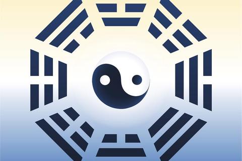 阴阳博弈场：明暗双生对决与策略平衡之道