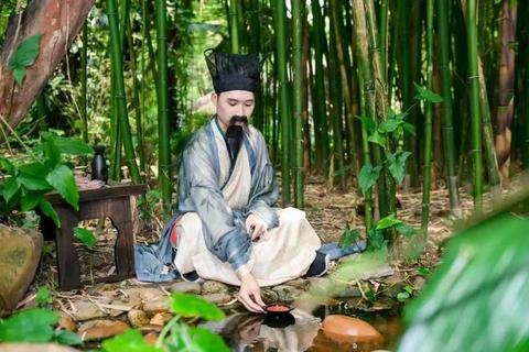 古风雅趣：探秘射覆飞花令与曲水流觞的千年智乐