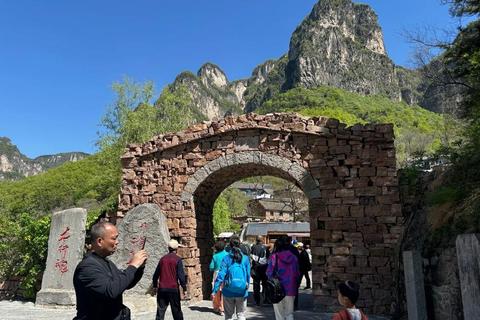 郭亮挂壁公路在哪里位置难寻交通不便自驾出行攻略指路