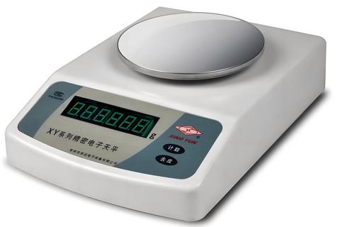 电子秤怎么样才能精准又耐用？智能校准与防滑设计轻松解决痛点