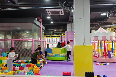 课间乐翻天：趣味室内小游戏集锦_轻松互动欢乐多