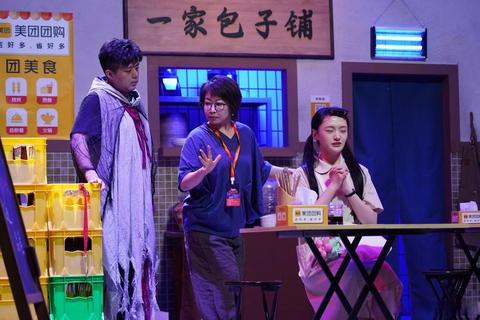 喜宴妙趣时刻:创意互动游戏点燃幸福狂欢夜 喜宴妙趣时刻:创意互动游戏点燃幸福狂欢夜
