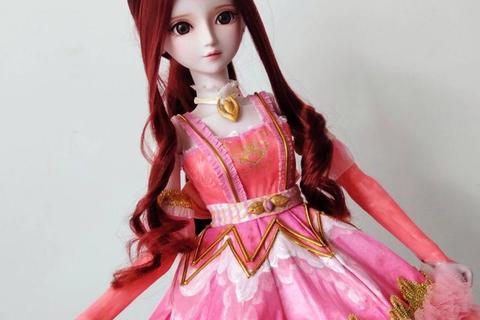 叶罗丽娃娃魔法衣橱_创意经营与换装仙境奇遇