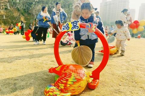 童趣绽放：公园亲子互动游戏嘉年华