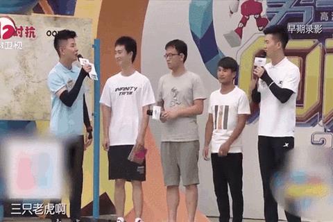 型男大挑战：高颜值男友互动游戏-心跳加速闯关对决