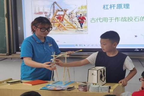 投石争锋_力量与精准的趣味挑战赛