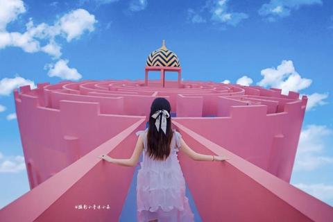 火山岛网红打卡全攻略：火山岩海岸与粉色城堡的绝美秘境之旅