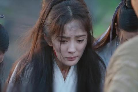 杨幂游戏名燃情揭秘:虚拟战场中的星光征途与荣耀对决