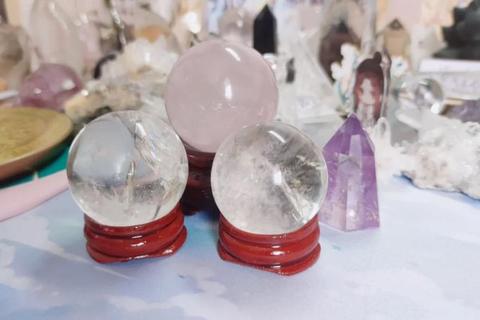 水晶柱哪里买？揭秘正规渠道与选购技巧，品质保障无忧购