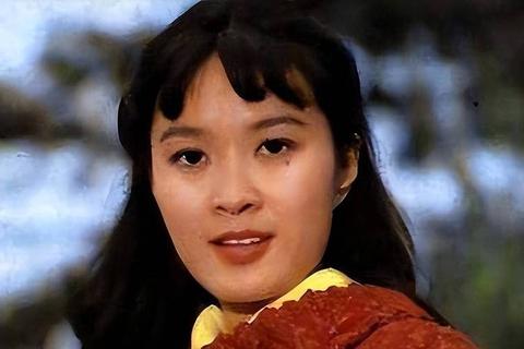 方舒为什么爱上屠洪刚背后不为人知的情感密码与爱情真相解析