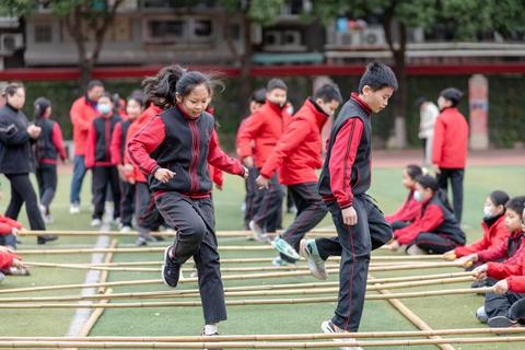 课间乐翻天:教室趣味互动游戏大集结