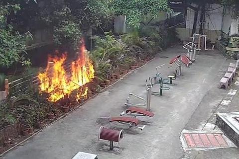烈火战车：急速救援灭火大挑战_守护城市安全行动