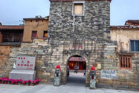天宝寨在哪里？位置难找引困惑，精准定位与交通指南一键解决