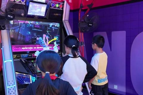 欢乐联欢夜_趣味游戏互动乐翻天