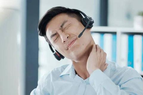 为什么打脖子会晕：揭秘颈部受击机制与科学防护方法