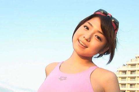 中村静香夏日清新写真集元气少女海滩治愈系日常瞬间捕捉