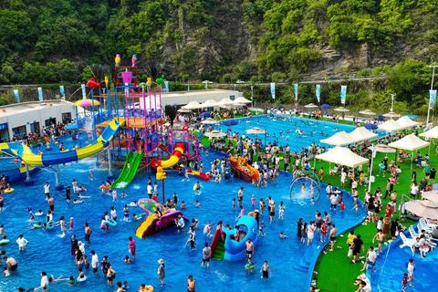 水戏奇趣：畅游夏日清凉互动乐园_解锁沉浸式水游新体验