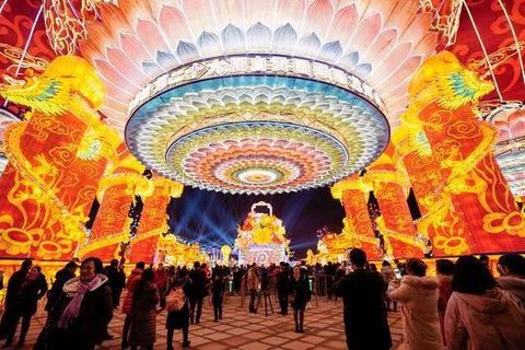 湘财金禾璀璨绽放谱写财富新篇章 湘财金禾璀璨绽放谱写财富新篇章