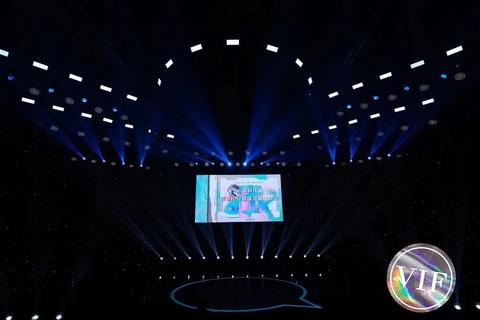 灵动智能提词器软件助力演讲达人轻松驾驭全场舞台 灵动智能提词器软件助力演讲达人轻松驾驭全场舞台