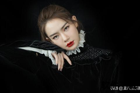 明星潜规则之皇_下载资源揭秘与幕后真相深度追踪  第2张
