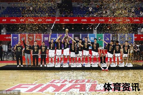 回浦中学VS清华附中巅峰对决直播：青春篮球热血之战直击现场