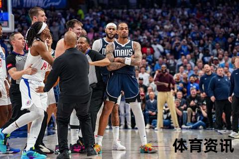 黄蜂VS独行侠：攻防博弈引爆赛场_速度与策略的终极碰撞